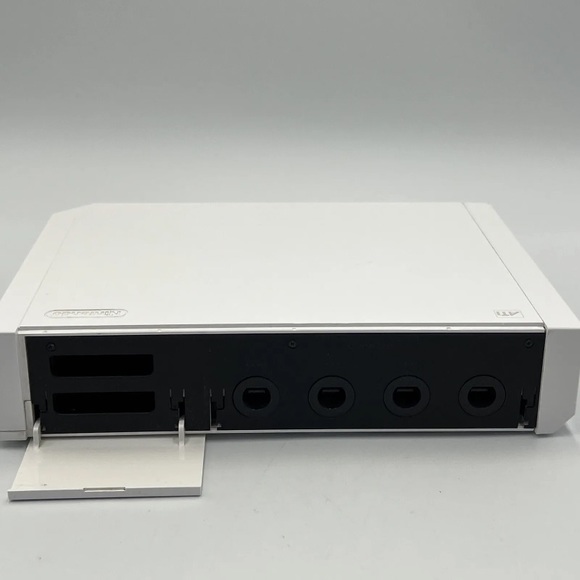 Nintendo Wii Console Nintendo Wii Console Only RVL-001 Gamecube Compatible - Picture 6 of 12